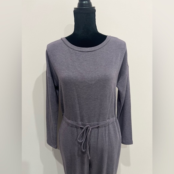 Serena Plum Jumpsuit - Picture 7 of 12